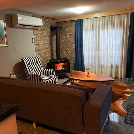 Antik River House