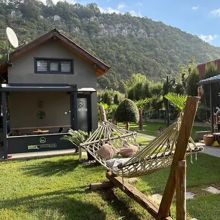 Villa Antik River House
