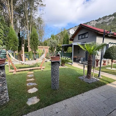 Antik River House Sile