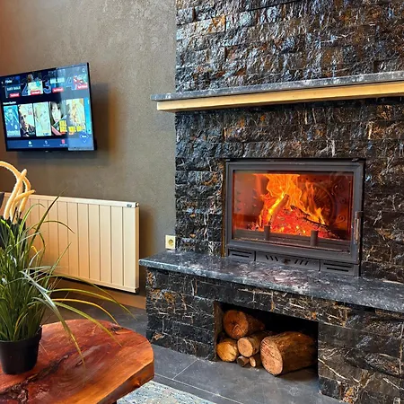 Antik River House فيلة أجفا
