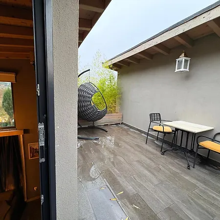 Villa Antik River House *