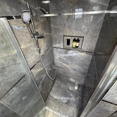 Antik River House فيلة أجفا