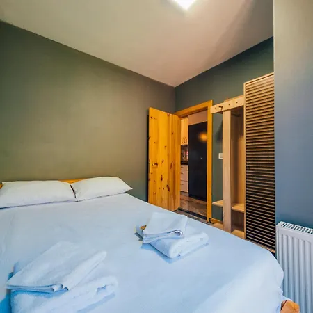 Antik River House