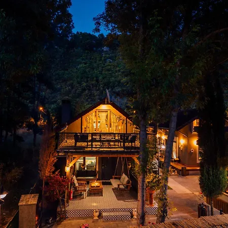 Vila Antik River House